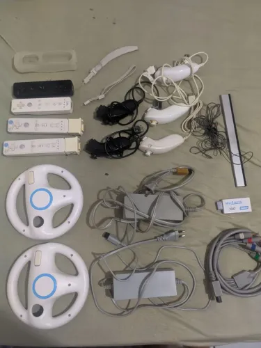 Nintendo Wii completo e desbloqueado