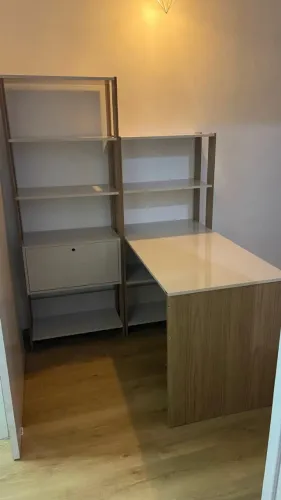 CONJUNTO ESCRITÓRIO (4 ESTANTES E 1 ESCRIVANINHA)