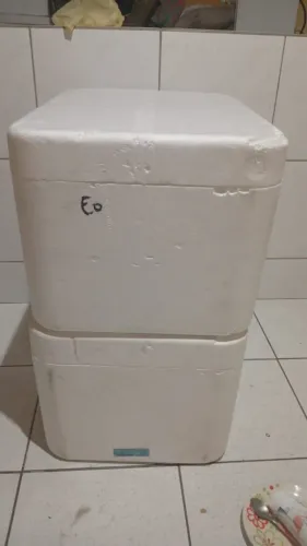 Vende-se 2isopor novos 100L