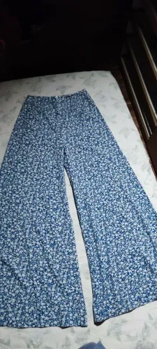Calça pantalona floral
