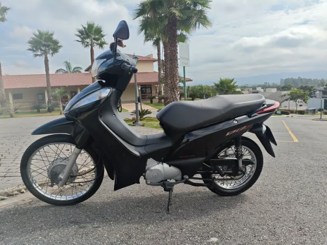 Biz 125 Filé