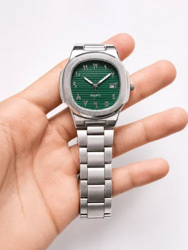 Relógio Masculino Prata com Mostrador Verde ? Novo