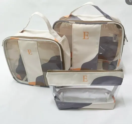 Costureira de bolsa e necesseries 