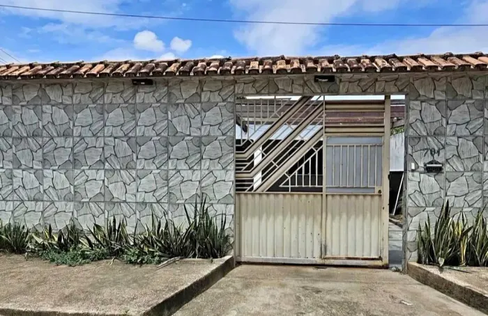 Vendo Casa no Bairro Nova Cidade 