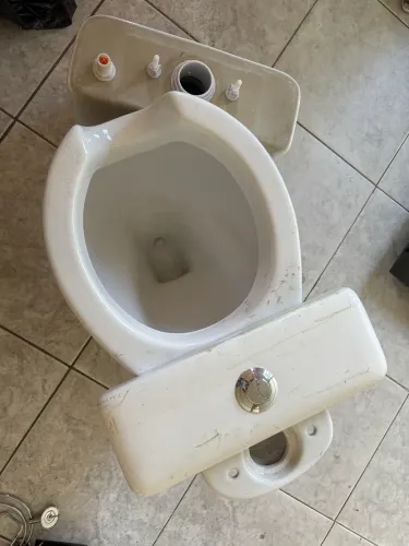 Vaso sanitário para deficiente 