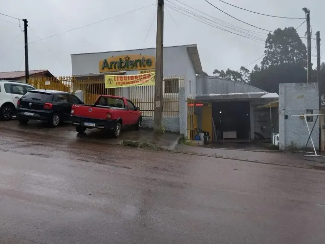 Barracão para Locação em Campo Magro | 450 m²