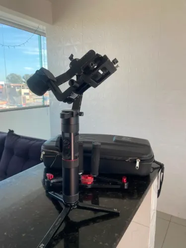 Estabilizador Zhiyun Crane 2