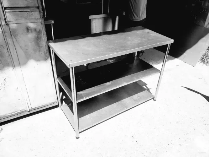 Mesa para cozinha industrial 117x53