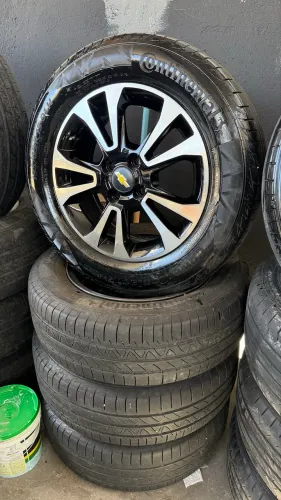 Roda aro 15 ônix + pneus