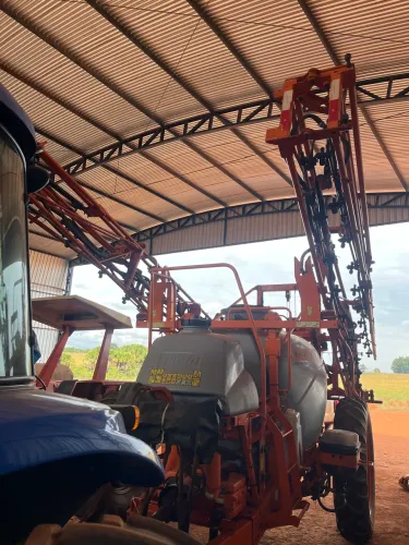 Pulverizador Jacto Advanced 3000