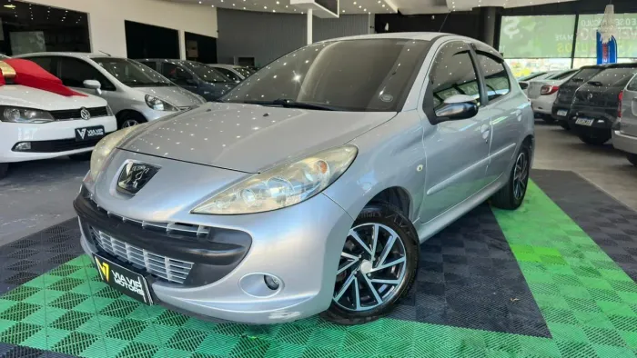 Peugeot 207 X-line 1.4 Flex 8V 3P 2010