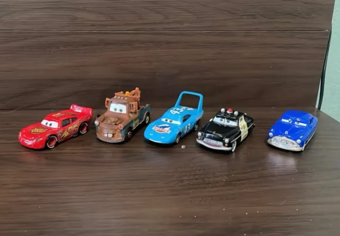 Carros Disney pixar -cars Disney pixar mattel-