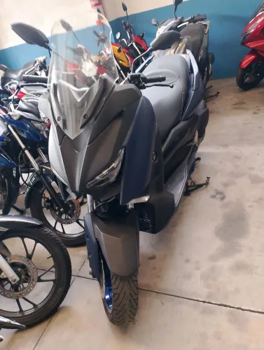 XMax 250 2021