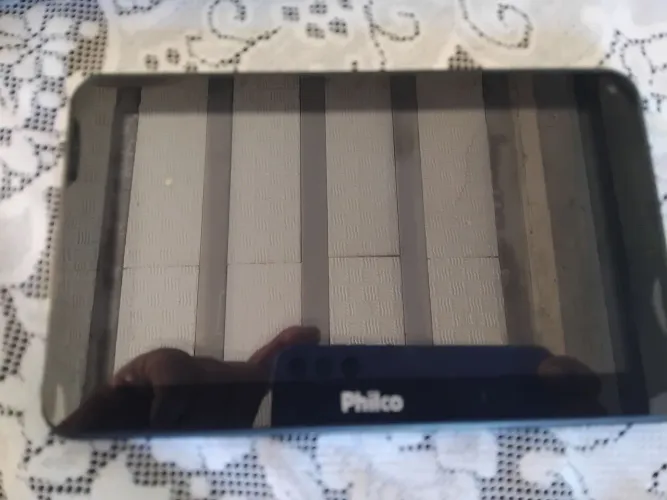 Tablet ph7h com defeito,carcaça notebook hp mini com tea e cabos e um rádio vertical funci