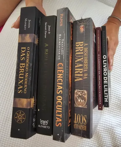 Livros kit baratinho