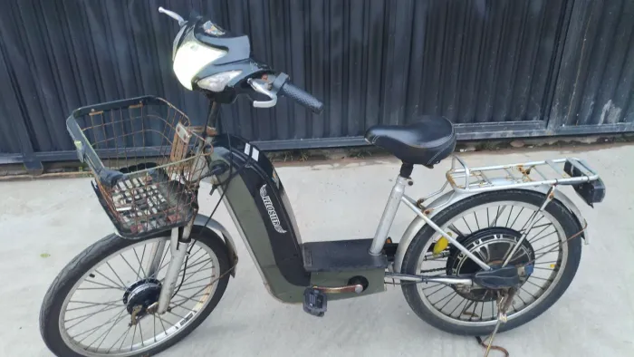 Bicicleta eletrica velister