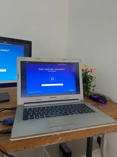 Notebook lenovo i7 SSD Placa de vídeo