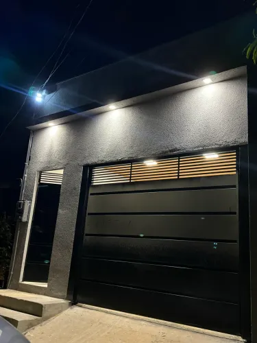 Aluga-se está casa ou vende-se