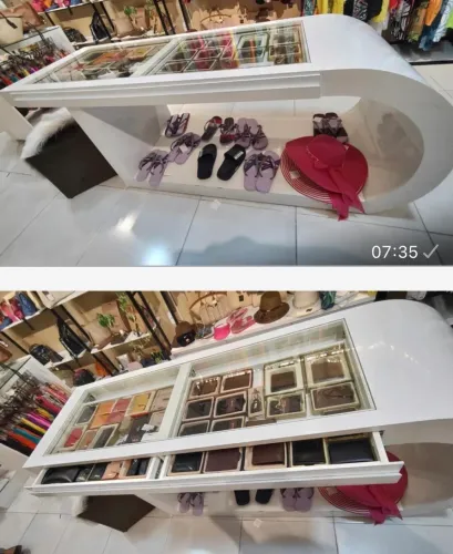 Móvel vitrine 