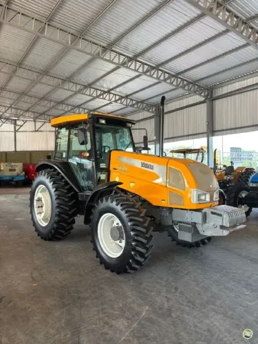 TRATOR VALTRA 125 FINANCIADO