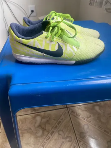 Chuteira Nike phanton vision n 36