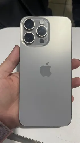 iPhone 15 pro max 256gb