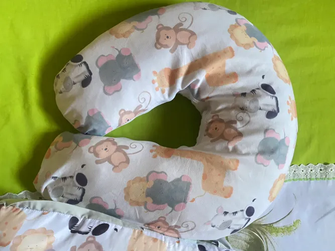 Ninho redutor e Almofada de Amamentação Safari Baby