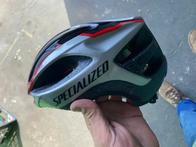vendo Capacete Specialized Chamonix Mips sapatilha shimano mtb