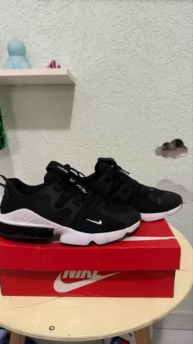 Tênis Nike Air Max Infinity