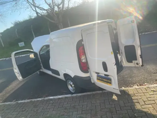 Fiat Fiorino Furgão EVO 1.4 Flex 8V 2P 2021