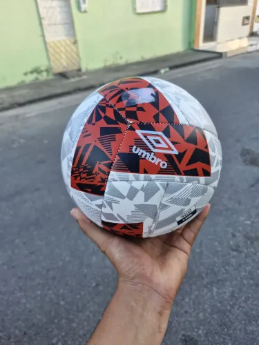 Bola da umbro