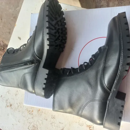 BOTA FEMININA N°38 ANACAPRI