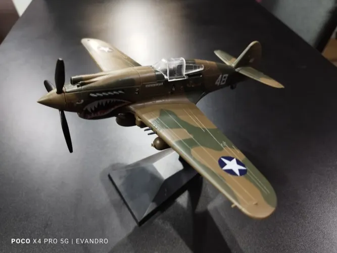 Miniatura avião