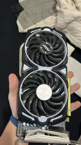 RX 570 4GB - OTÍMO ESTADO
