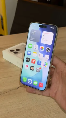 iPhone 17 Pro 256GB Silver - Saúde da bateria 95%! Na garantia de fabrica! Loja física!