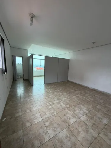 Sala Comercial para Locação em Itaquaquecetuba, Vila Virgínia, 1 banheiro