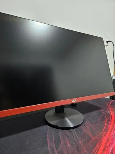 Monitor Gamer AOC 180Hz - Tela Impecável (Estado de Novo)
