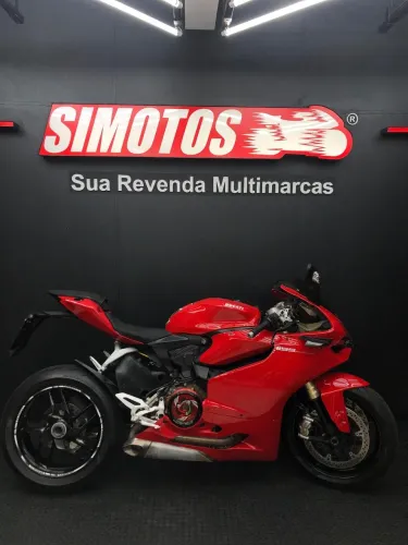 1199 PANIGALE VERMELHA 2014/2015