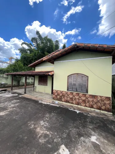 Imóvel no Centro de Paraopeba - 423,30 m² de terreno