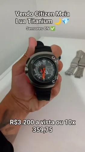 Citizen Meia Lua Titanium 