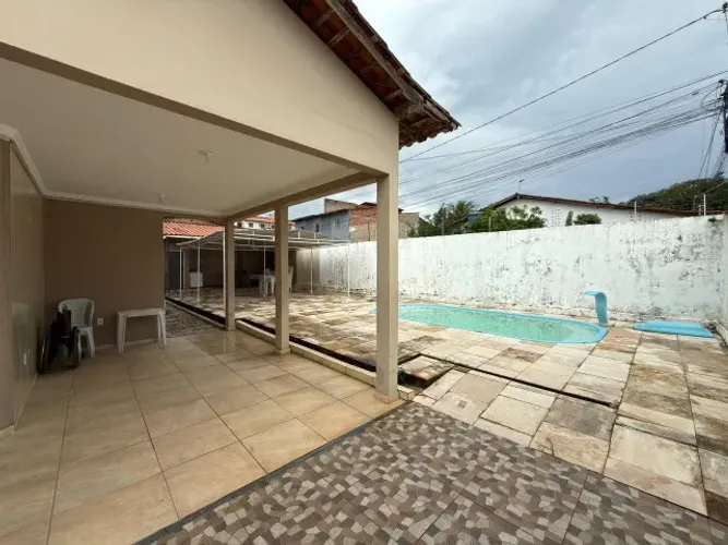 Vendo| Casa em Residencial | Estrada de Ribamar