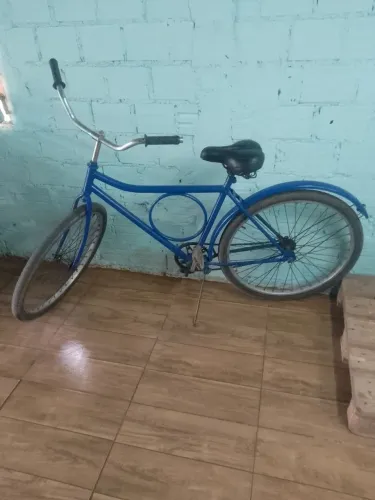 VENDE SE UMA BICICLETA AZUL POR R$ 200,00