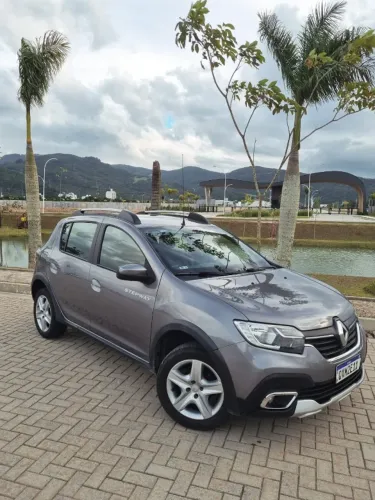 Renault Stepway Zen Flex 1.6 16V Mec. 2021