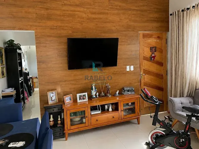 APARTAMENTO COM SUÍTE PRÓXIMO AO CENTRO DE LORENA/SP