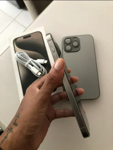 iPhone 15 pro Max 256 Gb