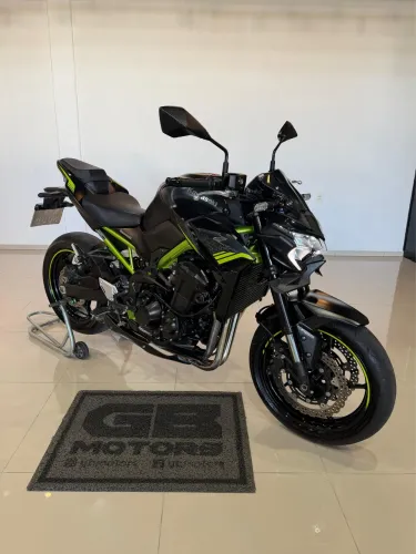 Kawasaki Z-900 SE