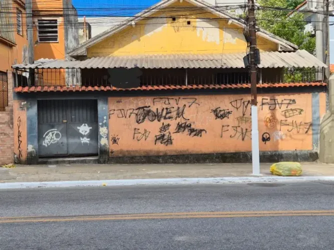 Casa Comercial ideal para o seu negócio terreno 10 X 28 = 280m²