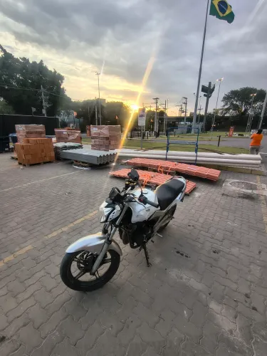 Fazer 250 2015 Branca
