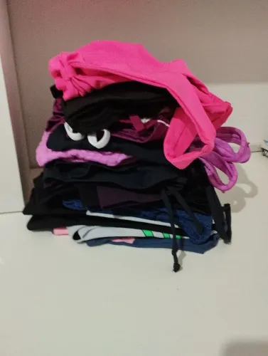 Lote de roupa de academia