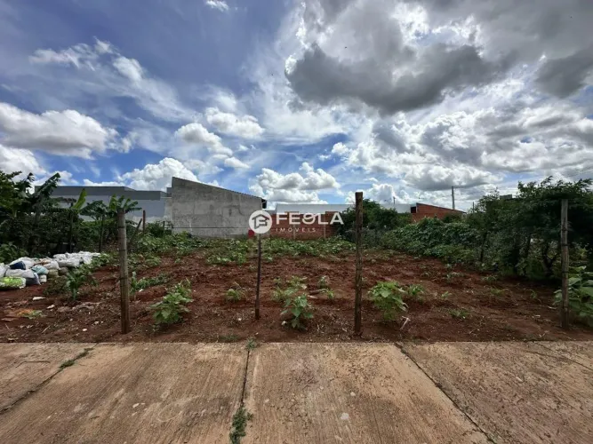 Terreno à venda em Santa Bárbara D'Oeste, Jardim dos Manacás